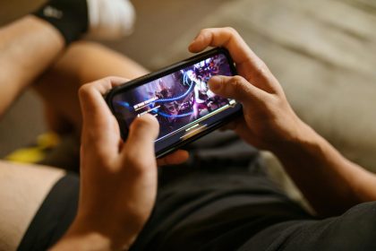 mobile gaming featured